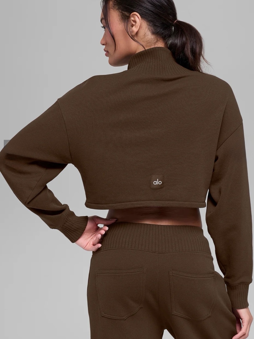 Alo Yoga brown set Size S Barley worn.